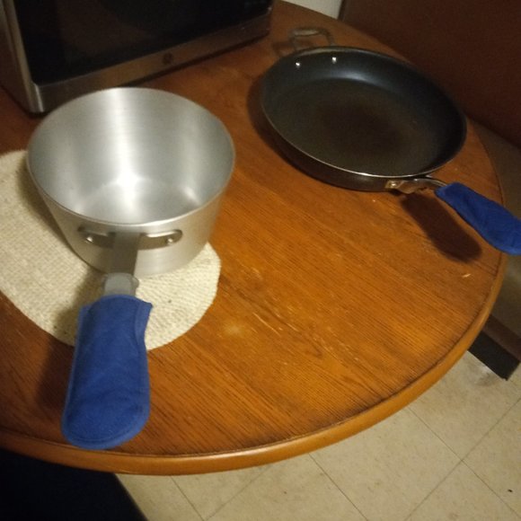 Kitchenware - Picture 1 of 3